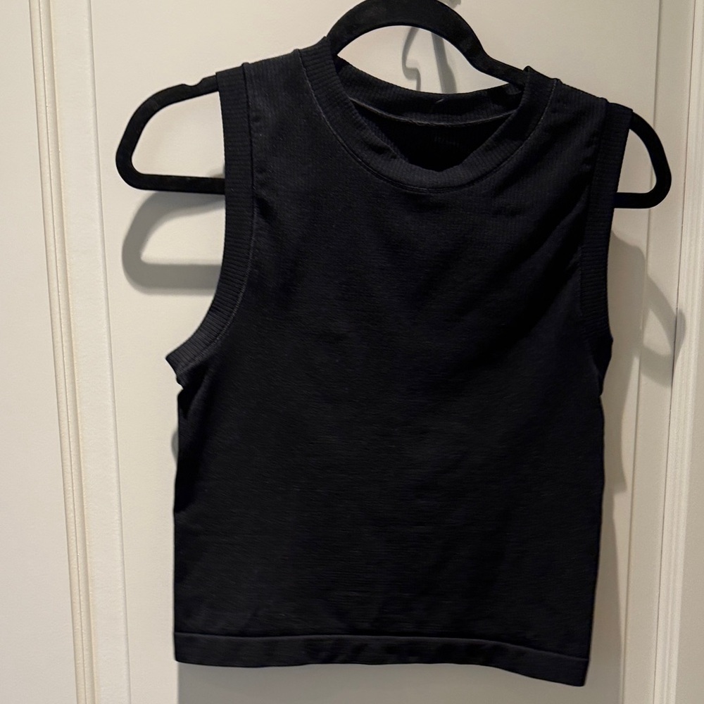 Athleta Black Muscle Tee